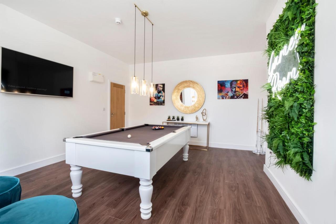 Innvigour Bespoke House With Free Parking For 3 Cars York